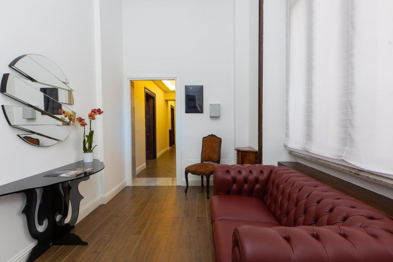 Spa Apartment Via Barberini Rzym Zewnętrze zdjęcie