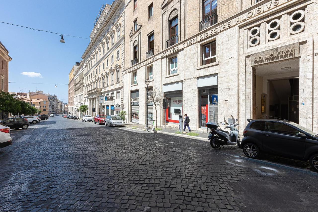 Spa Apartment Via Barberini Rzym Zewnętrze zdjęcie