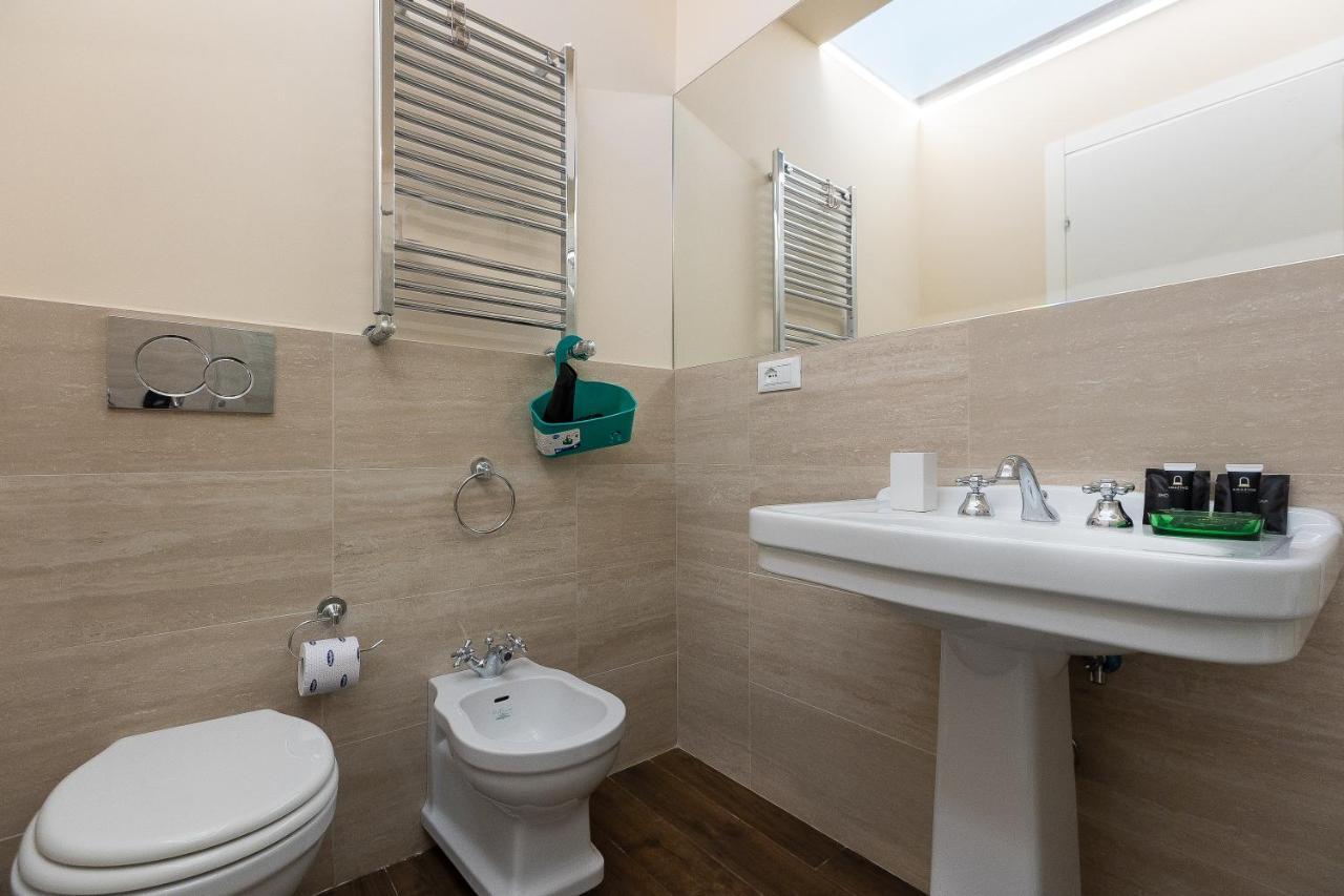 Spa Apartment Via Barberini Rzym Zewnętrze zdjęcie